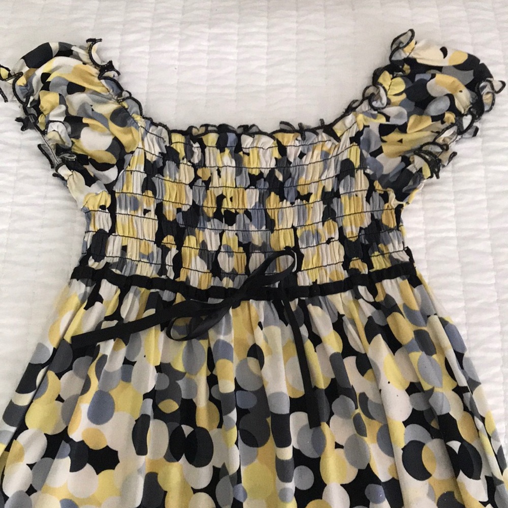 Girls dress